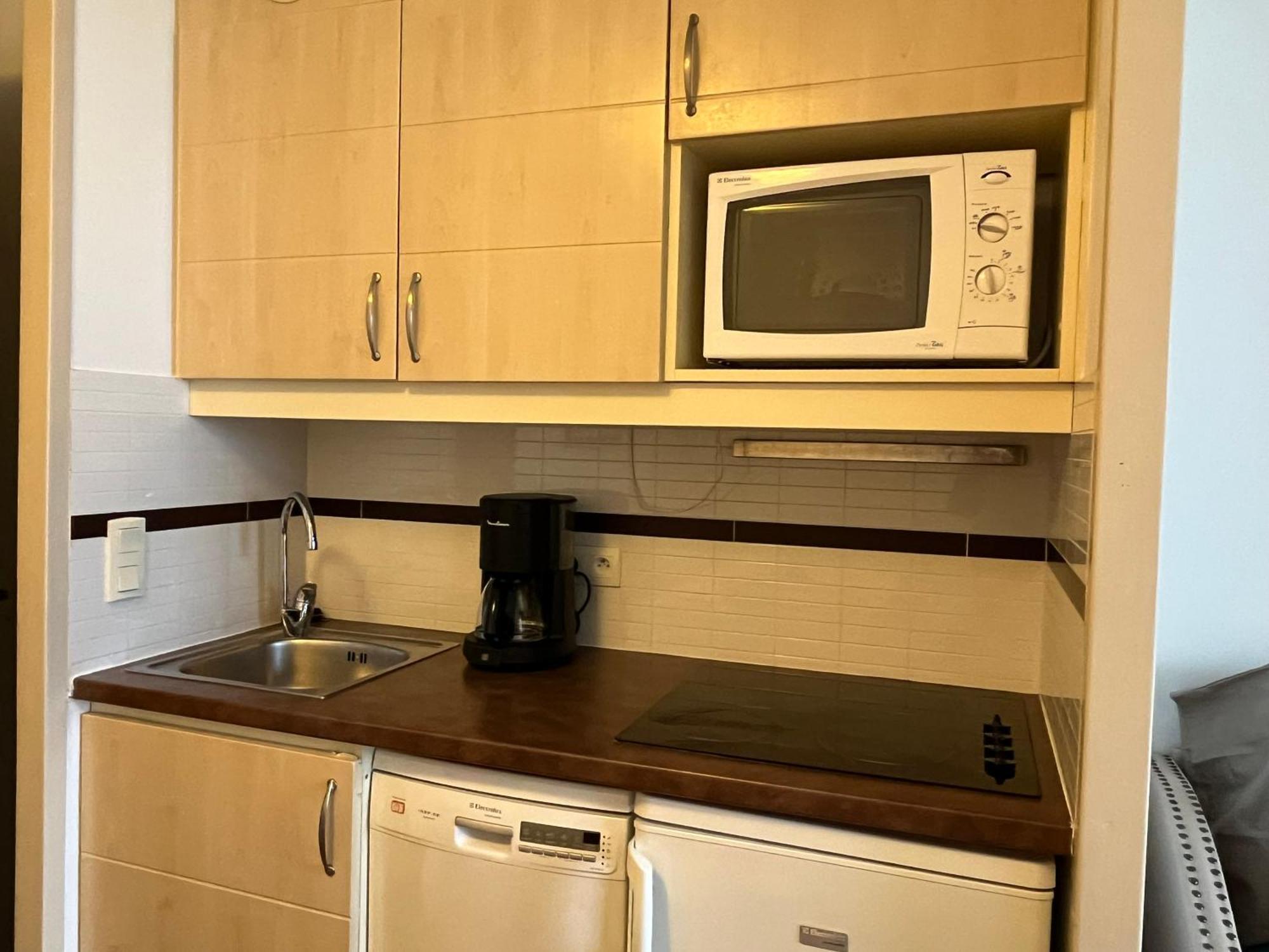 קאן Superbe Appartement Une Chambre Vue Mer Piscine Tennis מראה חיצוני תמונה
